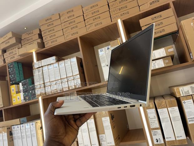 Laptop HP EliteBook 840 G7 16GB Intel Core I5 SSD 256GB · Photo 1