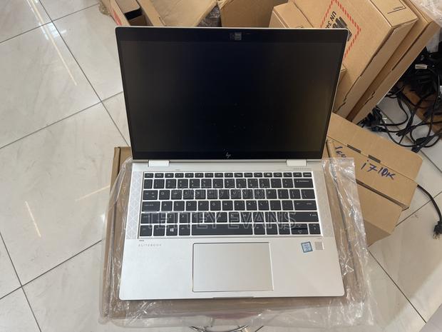 Laptop HP EliteBook 1040 G8 16GB Intel Core I7 SSD 512GB · Photo 1