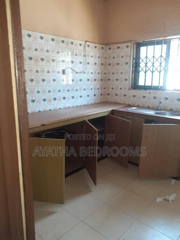 3bdrm House in Ayathar Bedroom, New Town for rent · Photo 4