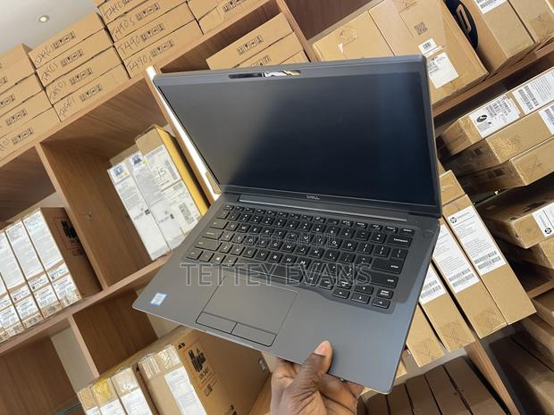 Laptop Dell Latitude 7400 8GB Intel Core I7 SSD 256GB · Photo 1