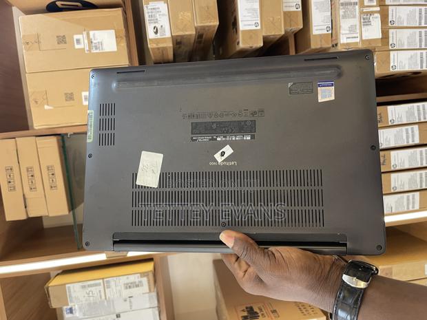 Laptop Dell Latitude 7400 8GB Intel Core I7 SSD 256GB · Photo 7
