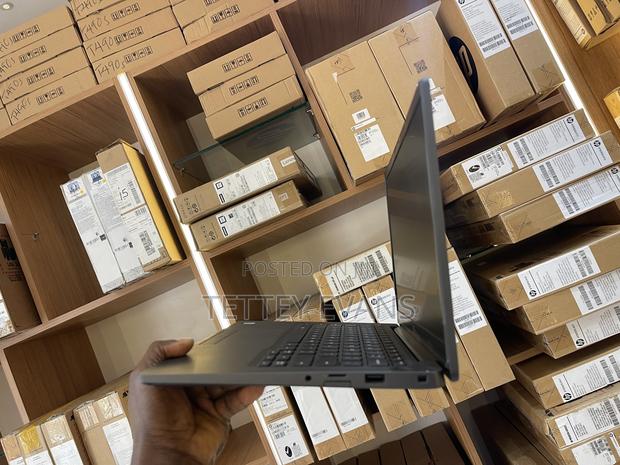 Laptop Dell Latitude 7400 8GB Intel Core I7 SSD 256GB · Photo 5