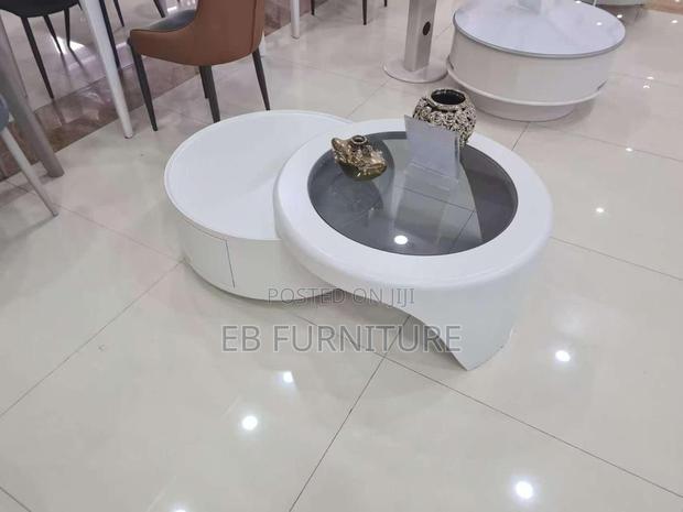 Center/ Coffee Table · Photo 1