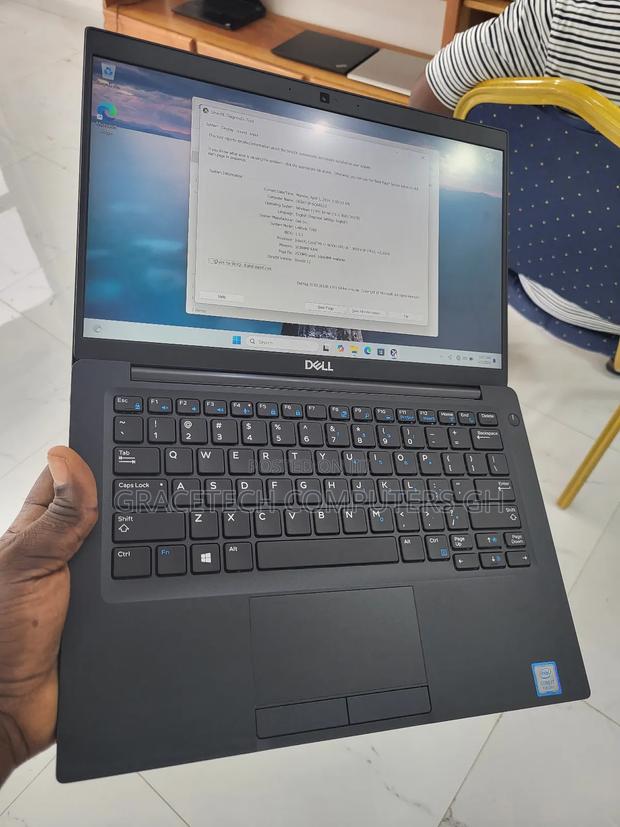 Laptop Dell Latitude 7390 16GB Intel Core I7 SSD 256GB · Photo 1