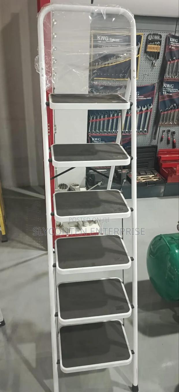 6 Steps Foldable Ladder · Photo 1