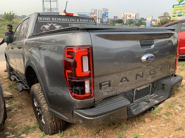 Ford Ranger Wildtrak 2021 Silver · Photo 7