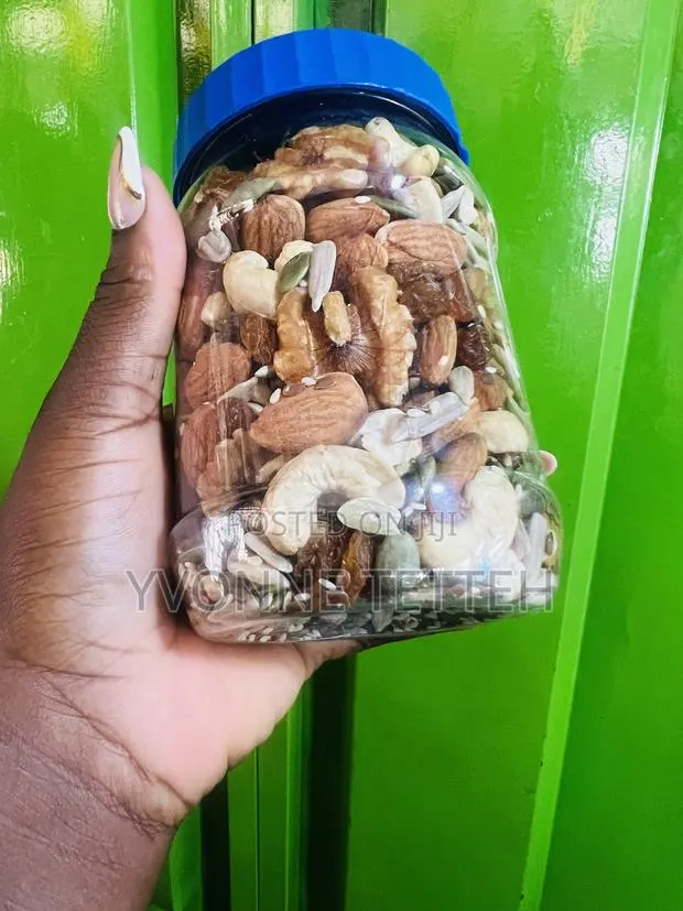 NutsMaster Mixed Nuts · Photo 1