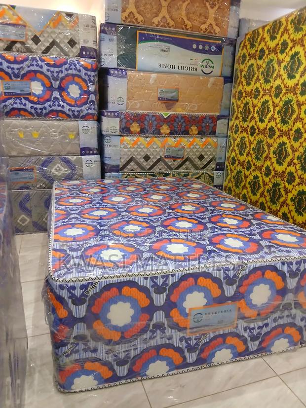20 Inches Super High Density Mattress · Photo 2