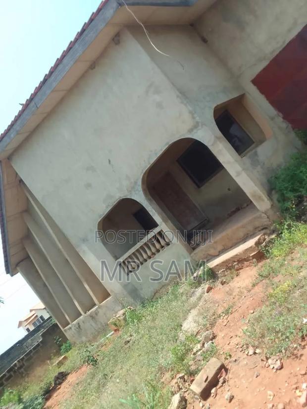 4bdrm House in Block Factory, West Hills Mall Area for sale · Photo 2