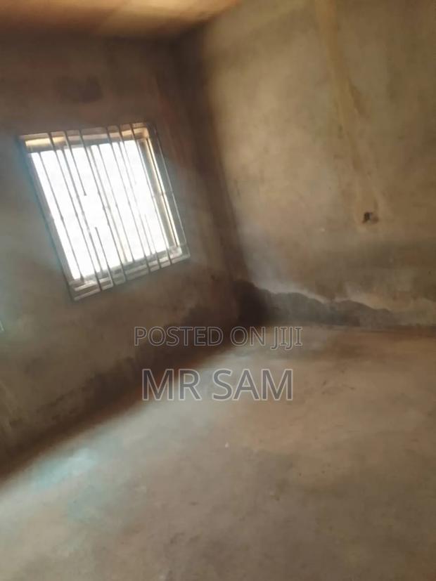 4bdrm House in Block Factory, West Hills Mall Area for sale · Photo 4