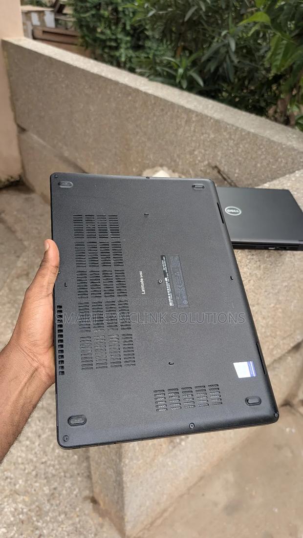 New Laptop Dell Latitude 5490 8GB Intel Core I5 SSD 256GB · Photo 7