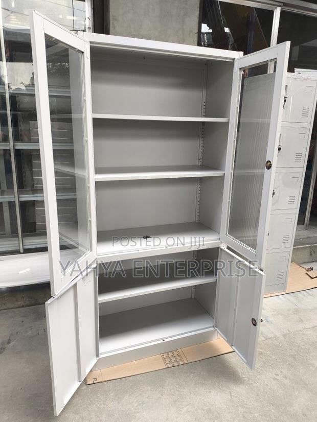 Metal Cabinet · Photo 4