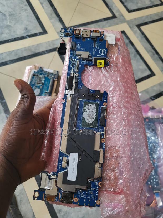 Dell Latitude 5289 2in1 I5-7300u Motherboard · Photo 1