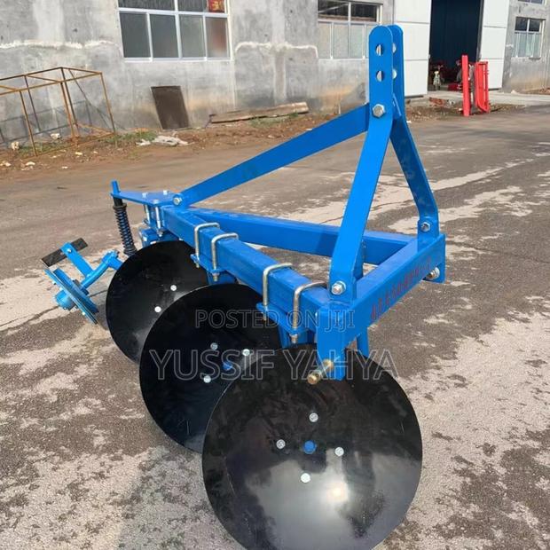 Farm Equipment · Photo 3