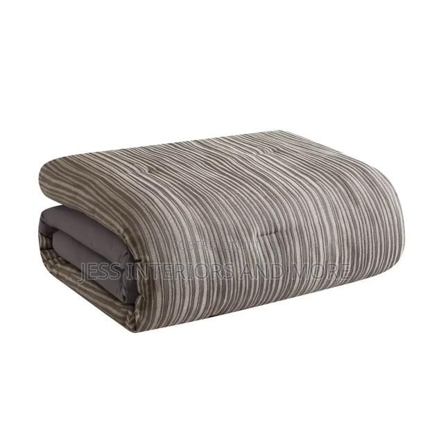 12pc Nylah Jacquard Bedding Set · Photo 6