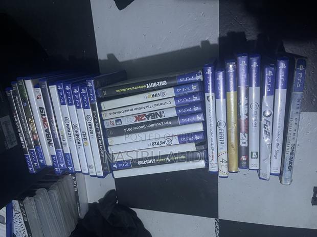 Ps4 Games Discs Available and Some Xbox Games · Photo 5