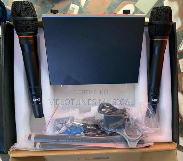 Akg Y200s Professional 2in1 Wireless Microphone System. · Photo 2