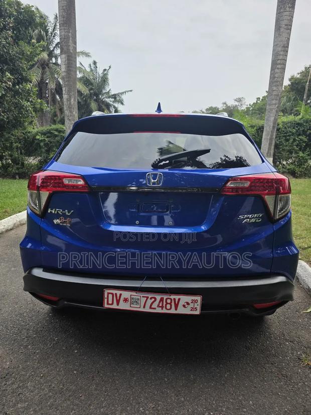 Honda HR-V Sport AWD 2020 Blue · Photo 5