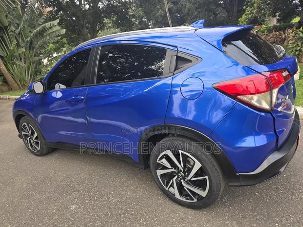 Honda HR-V Sport AWD 2020 Blue · Photo 8