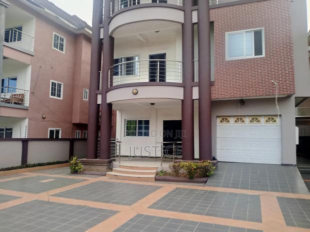 5bdrm Duplex in Cantonments, US Embassy Area for rent · Photo 1