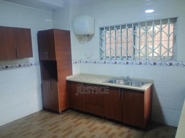 5bdrm Duplex in Cantonments, US Embassy Area for rent · Photo 2