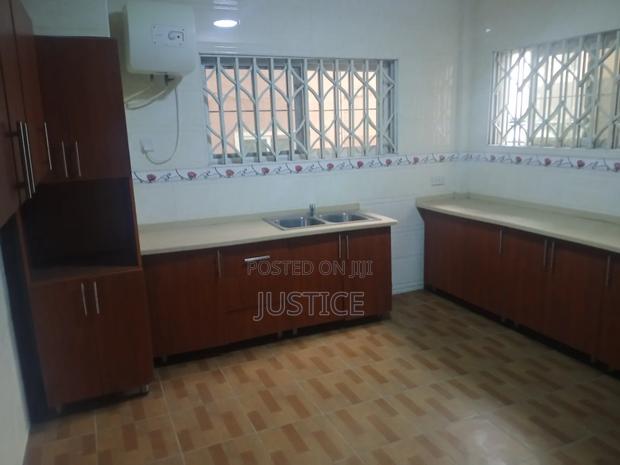 5bdrm Duplex in Cantonments, US Embassy Area for rent · Photo 5
