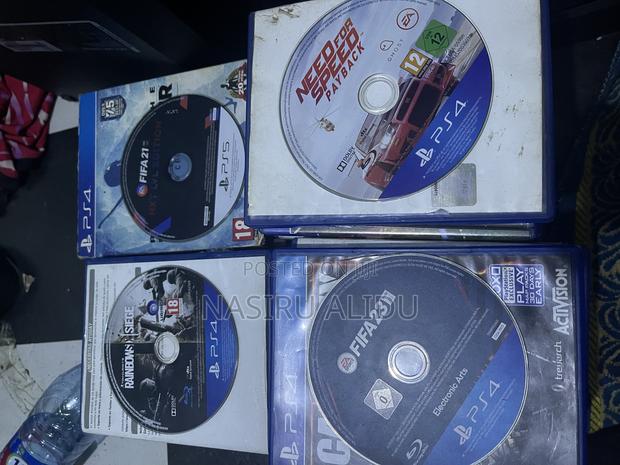 Ps4 Games Discs Available and Some Xbox Games · Photo 7