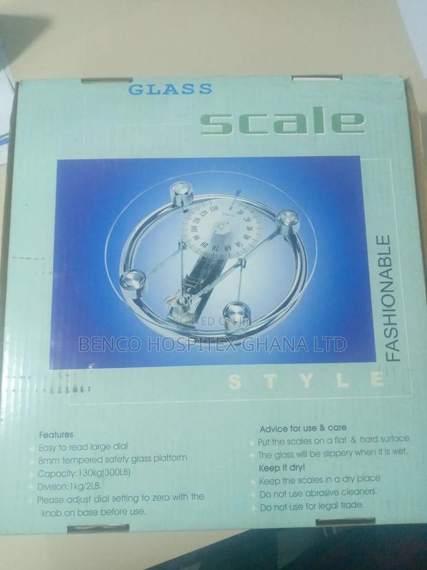 Glass Scale · Photo 1