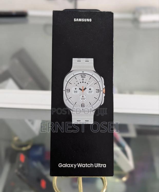 Samsung Galaxy Watch Ultra New · Photo 1