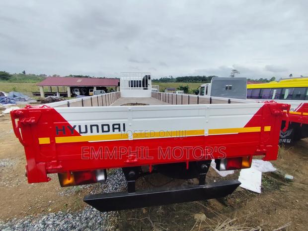 Hyundai Gold 14ton, Heavy Duty Truck. · Photo 3
