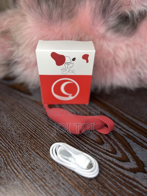 Rechargeable Finger Vibrator · Photo 1