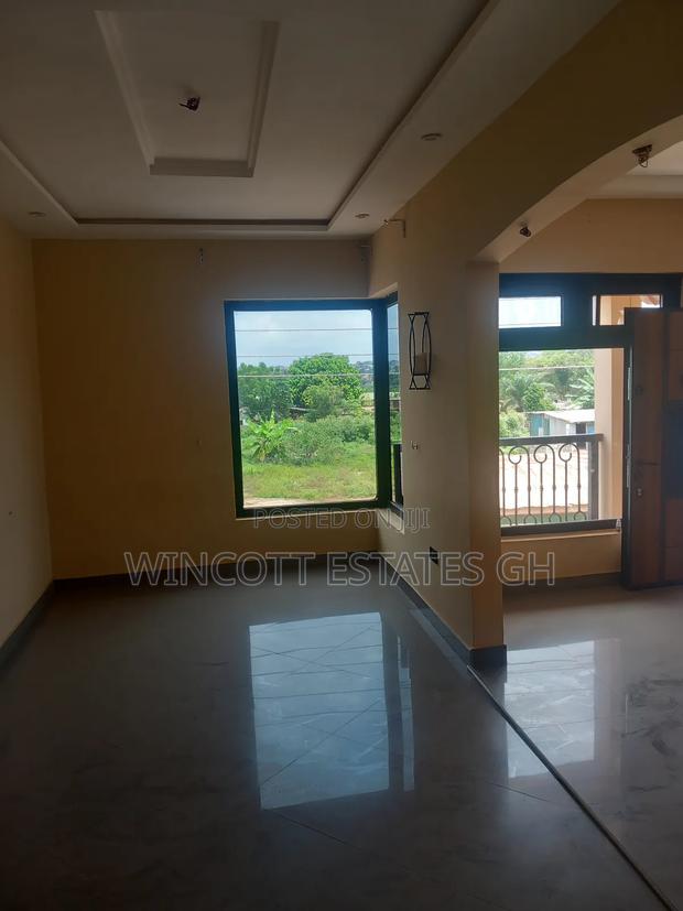 3bdrm Apartment in Old Ashongman, Ablorh Adjei for rent · Photo 4
