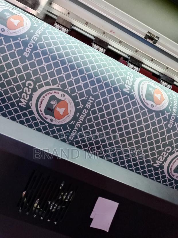 Cloth Design and Print · Photo 2