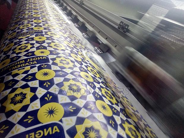 Cloth Design and Print · Photo 4