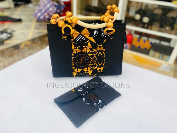 Unique Handbags · Photo 2