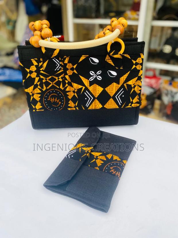 Unique Handbags · Photo 5