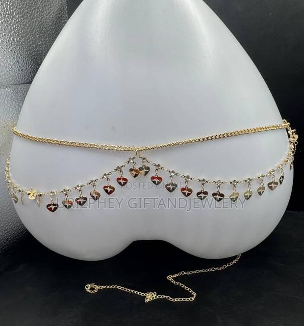 Waist Chain · Photo 1