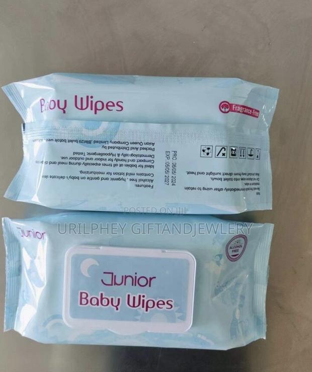 Junior Baby Wipes · Photo 1