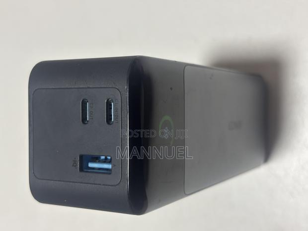 Anker 737 Usb-C 24,000 Mah Power Bank - Laptop · Photo 1