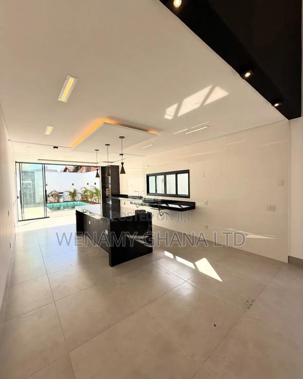 3bdrm House in Accra for sale · Photo 6