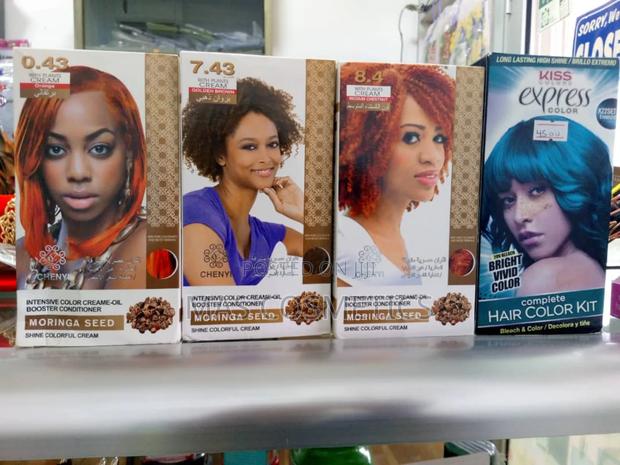 Hair Color Cream-Oil Dye · Photo 2