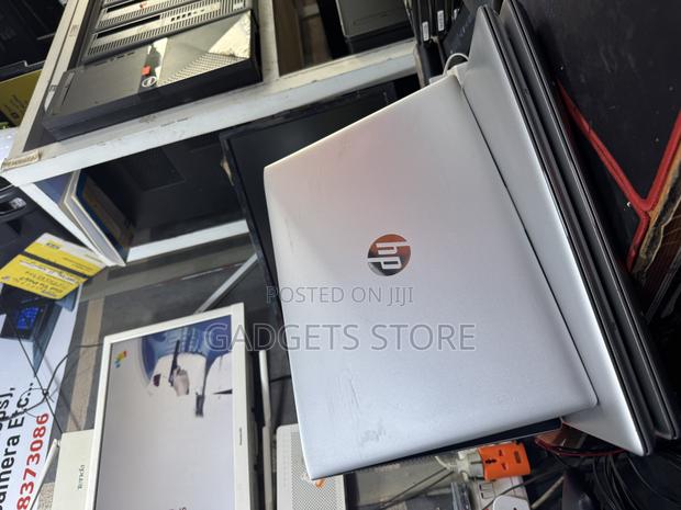 Laptop HP 8GB Intel SSD 128GB · Photo 1
