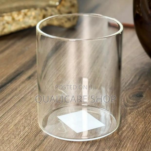Set Of 12 Cylindrical Glass Vases 400ml · Photo 7