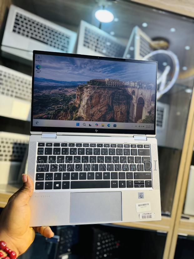 Laptop HP EliteBook x360 1030 G7 16GB Intel Core i5 SSD 256GB · Photo 2
