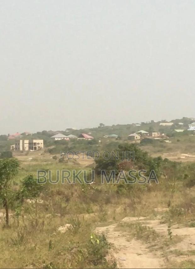 Buy or Swap Car for Two (2) Plot of Land · Photo 4