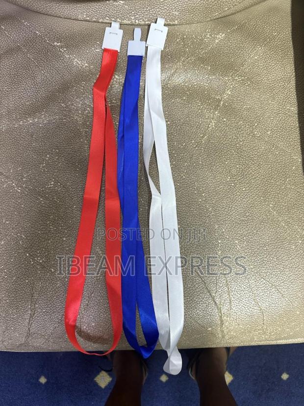Id Cards and Line Yards · Photo 4