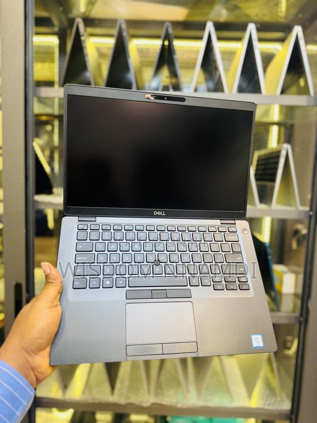 Laptop Dell Latitude 5400 16GB Intel Core i5 SSD 256GB · Photo 1