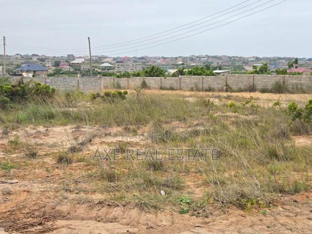 Genuine Easy Access Lands - Prampram New Ningo · Photo 2