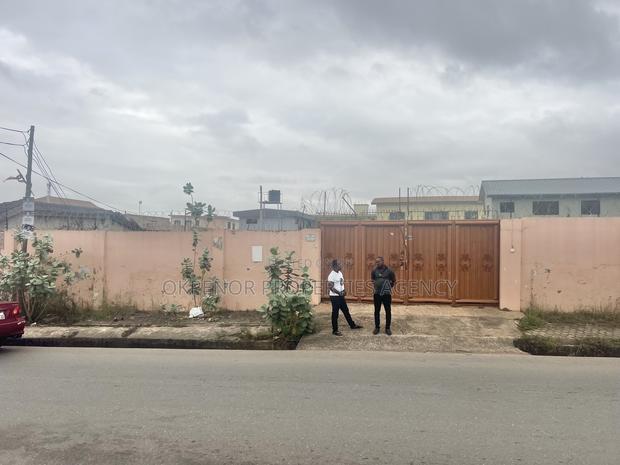 Roadside Land for Sale at Achimota · Photo 1