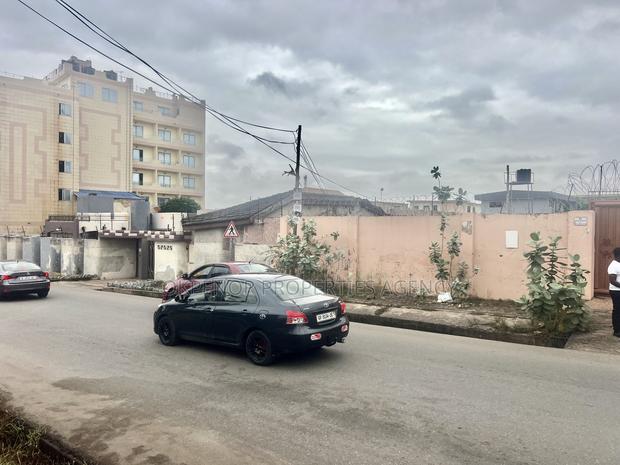 Roadside Land for Sale at Achimota · Photo 7
